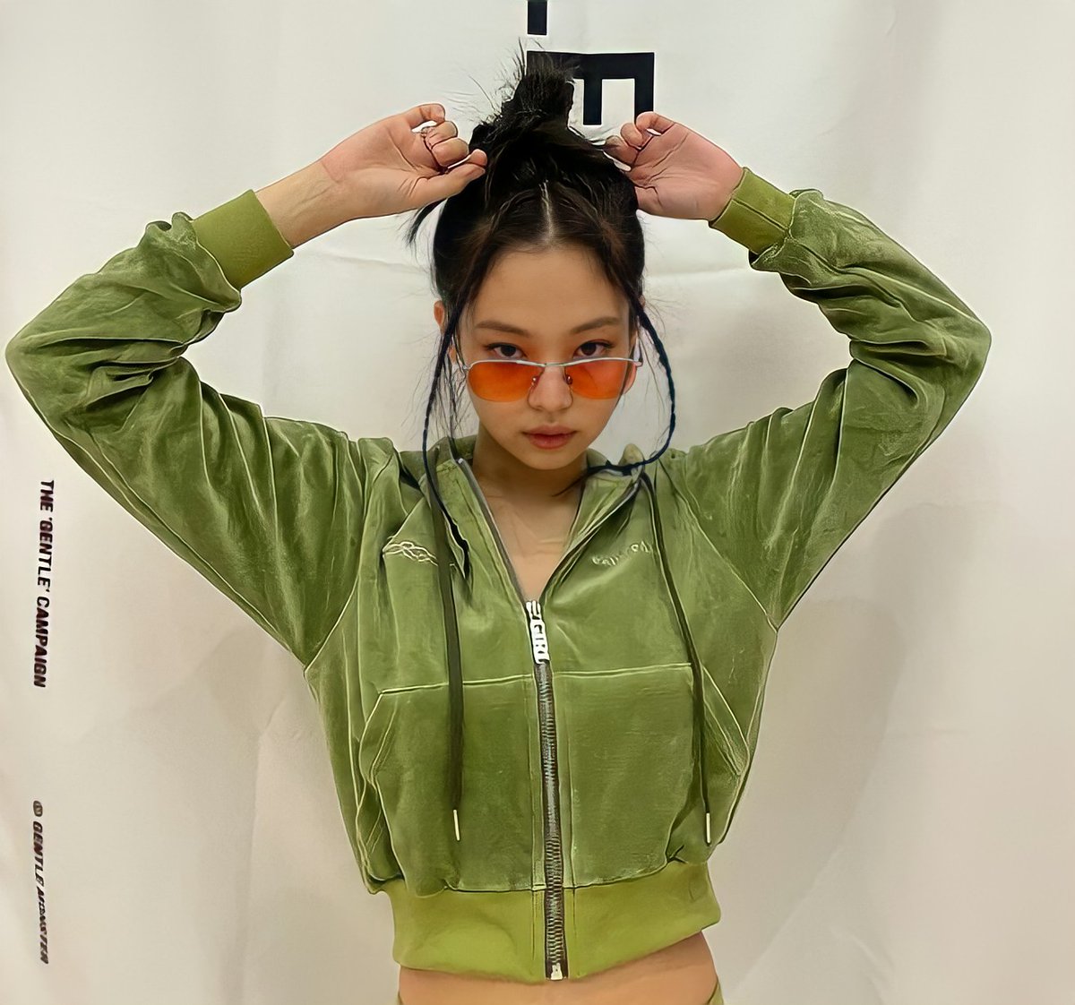 ㅤ
           
         restarting.⠀ not new to rp. 
          like or retweet to be mutuals. 
ㅤ