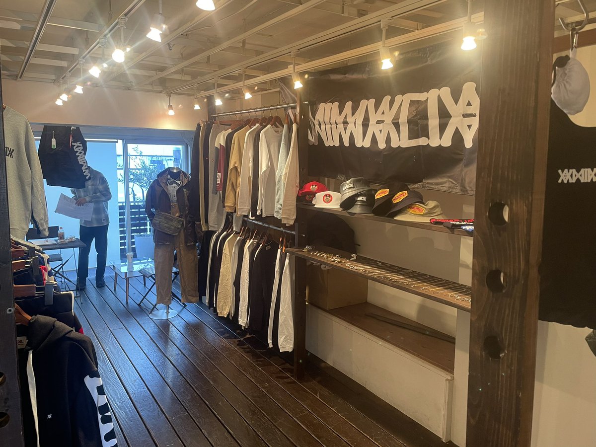 KATSUO_TxCxCxS's tweet photo. 本日はANIMALIA 2022 Spring Collectionユーザー様向け展示会です。
渋谷で19時までやってるのでお時間あればお立ち寄り下さい✨
場所: 青山展示室401
https://t.co/5DwOC0f8z3
お持ち帰り出来るセール品もあります‼️
#ANIMALIA
#アニマリア
#22sp
#展示会 https://t.co/ZD5mqw3bfb