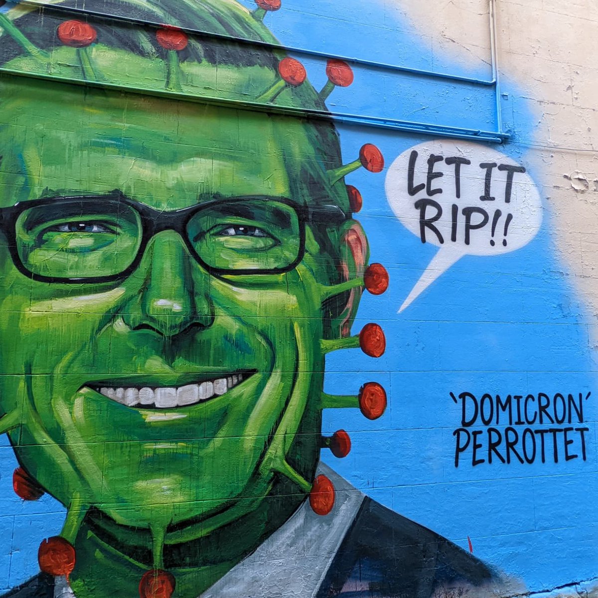 mlobrien1's tweet photo. With a bit of sleuthing we found this week's political contribution from @Scottie_marsh "Domicron, Let it Rip" 👏👏👏

#streetart #streetartsydney #sydneystreetart #domicron #auspol #dominicperrottet #redfern #letitrip https://t.co/aLjUOWjbqQ