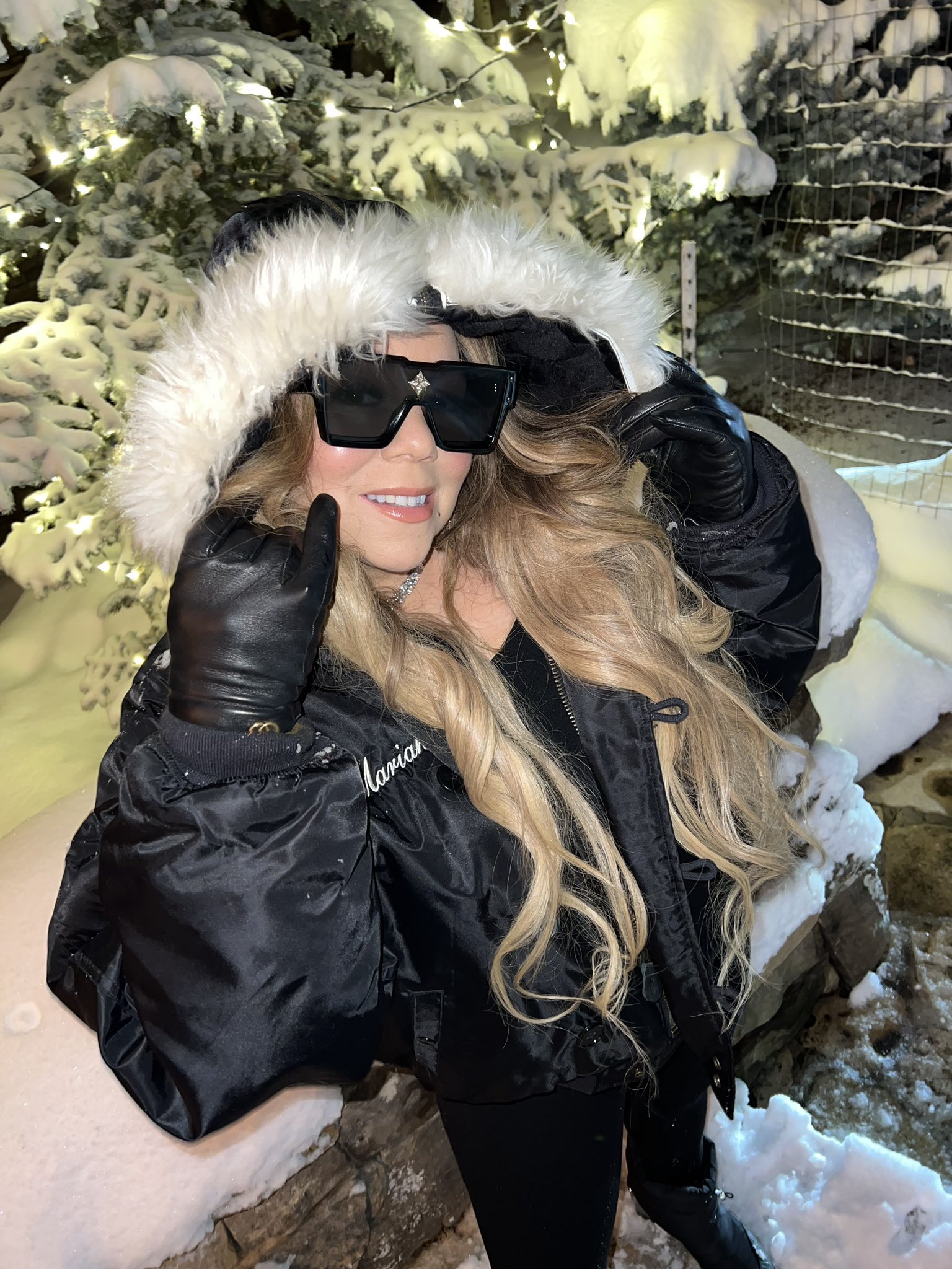 Mariah Carey's Fashion on Twitter: