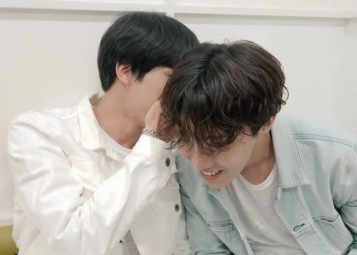 2seokFolder's tweet photo. 2seok #secretseries p.4 https://t.co/xTJevEQjWx