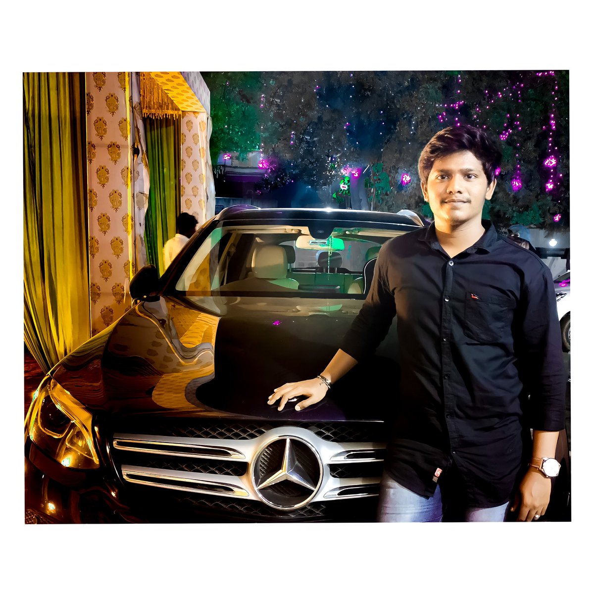 JayanthViswa's tweet photo. https://t.co/VgSkfmxK34
#functiontime
#benz
#black https://t.co/iL9d1urQlS