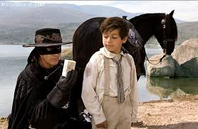 merlinpapin3's tweet photo. #WatchingClassicsChallenge2022 janvier (#AvecunCheval) avec le film (redécouverte) #LaLégendedeZorro de #MartinCampbell (2005) avec #AntonioBanderas #CatherineZetaJones #RufusSewell Adrian Alonzo Alberto Reyes Julio Oscar Mechoso

@Jouxplane83 @FredOL69007 @tbarnaud https://t.co/k9A0wlXe9h