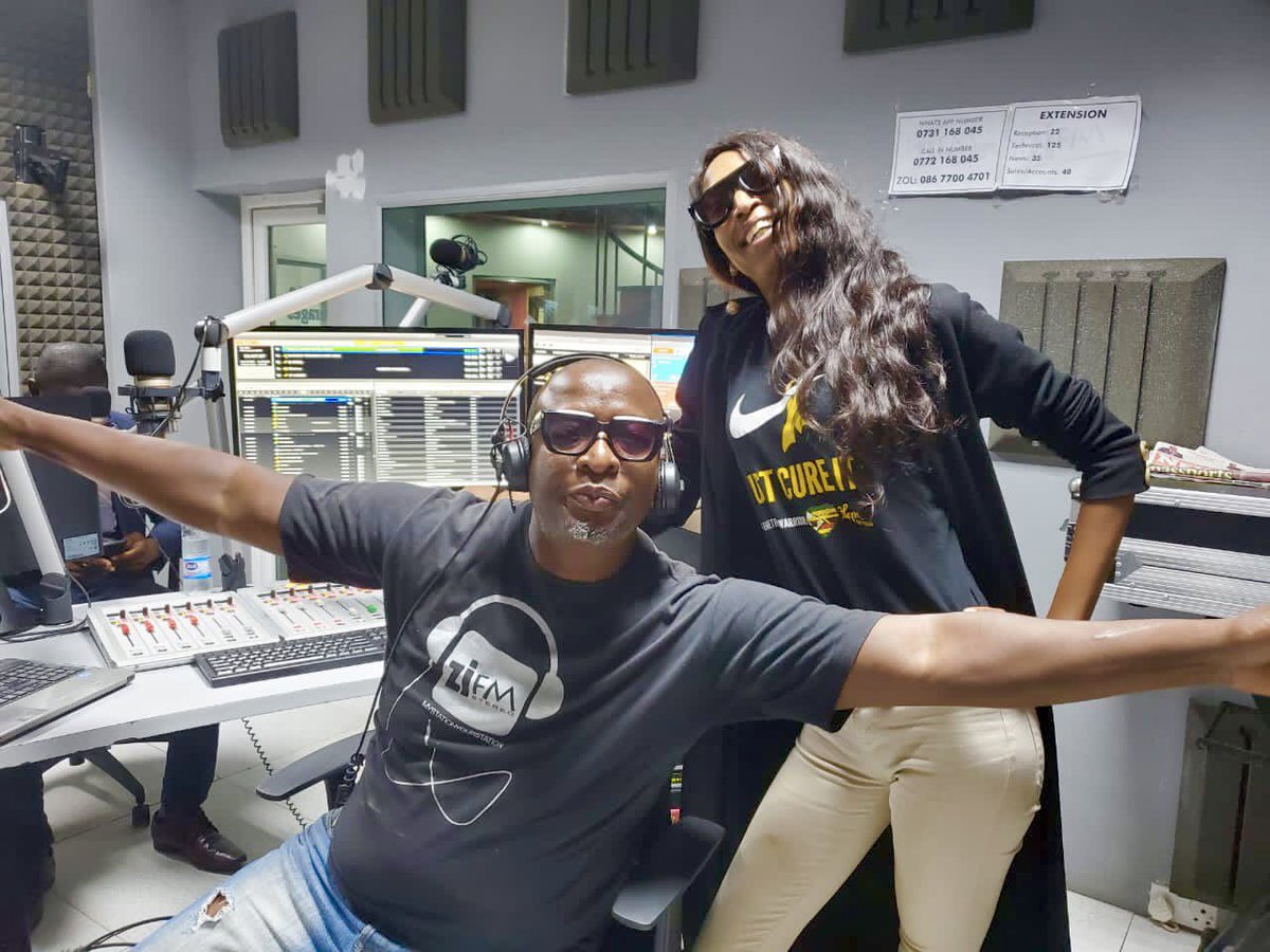 ZiFMStereo's tweet photo. The first #BrunchRunSunday show of the year. On air @TeeKayZim and @TinTin263 . Tune in! https://t.co/Cge8UPedSZ