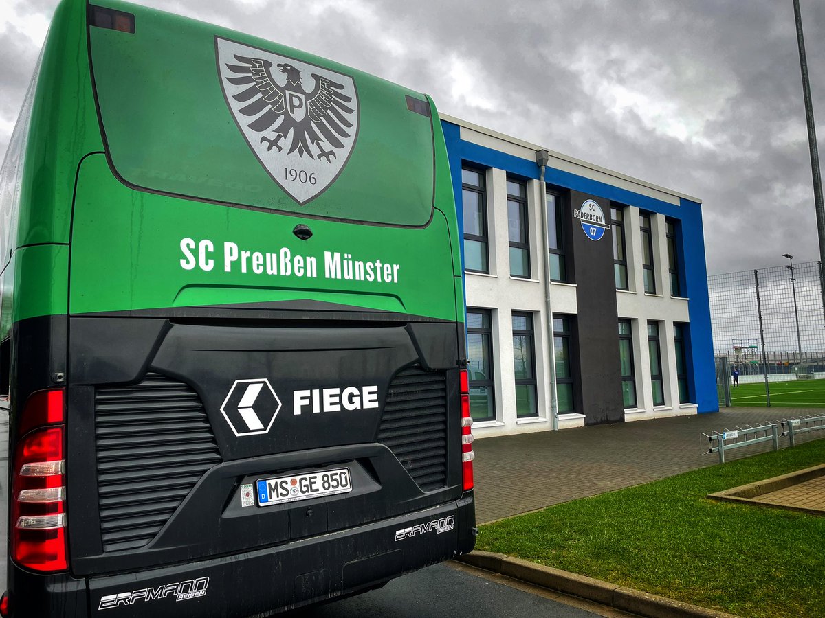 100ProzentSCP's tweet photo. Na, dann mal schauen. Erster Test für den @Preussen06, heute beim @SCPaderborn07 . #scpscp #padscp https://t.co/DBAkTIycPM