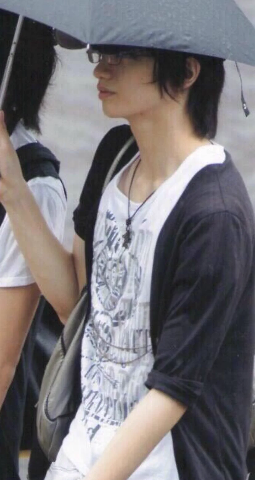 学生時代は陰キャっぽかったけど？垢抜けた中島健人！