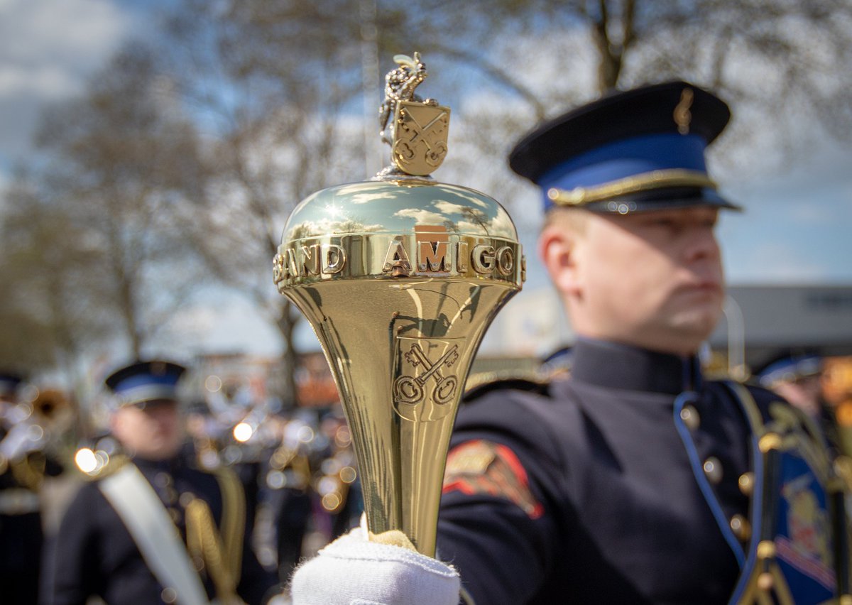 Ruben Kruit neemt afscheid als Tamboer- Maître van Show- &amp; Marchingband AMIGO Leiden | Lees het hier: amigo-leiden.nl/nieuws/ #leiden #cultuur #muziek #tamboermaitre #drummajor #music