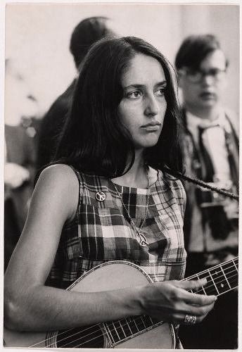 Happy Birthday to Joan Baez <3333 