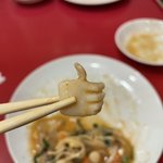 五目焼きそばから「いいね」出てきた!これはタケノコか⁉