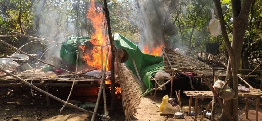 spring21MM's tweet photo. Military Terrorists have Abducted at least 90 locals as Human Shields near #Thitseik-#Yephyu village, #Wetlet Tsp and were searching PDF their inspection in the forest on Jan 9.
-And, terrorists also burnt down a PDF camp in #Wetlet Tsp during the first of January.
#2022Jan9Coup https://t.co/1SYkdNEAqd