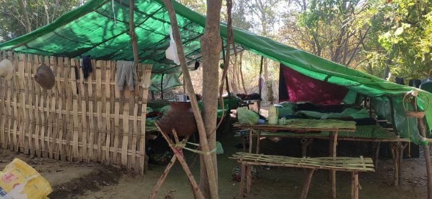 spring21MM's tweet photo. Military Terrorists have Abducted at least 90 locals as Human Shields near #Thitseik-#Yephyu village, #Wetlet Tsp and were searching PDF their inspection in the forest on Jan 9.
-And, terrorists also burnt down a PDF camp in #Wetlet Tsp during the first of January.
#2022Jan9Coup https://t.co/1SYkdNEAqd
