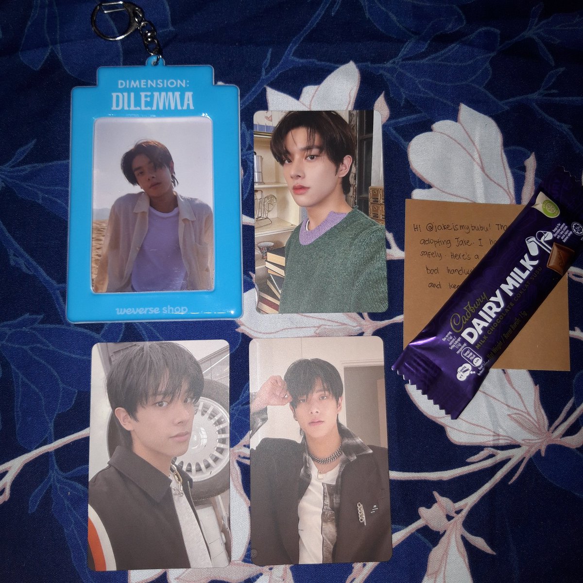 jakeismybubu's tweet photo. ㅡ #RinMails ♡
Jakeyyy pc set came home today 🤍 Thank youuuu @thdycarteu for the smooth transaction & for packing it safely!! Worth the wait si Jake 🥰 https://t.co/i3meEynQoR