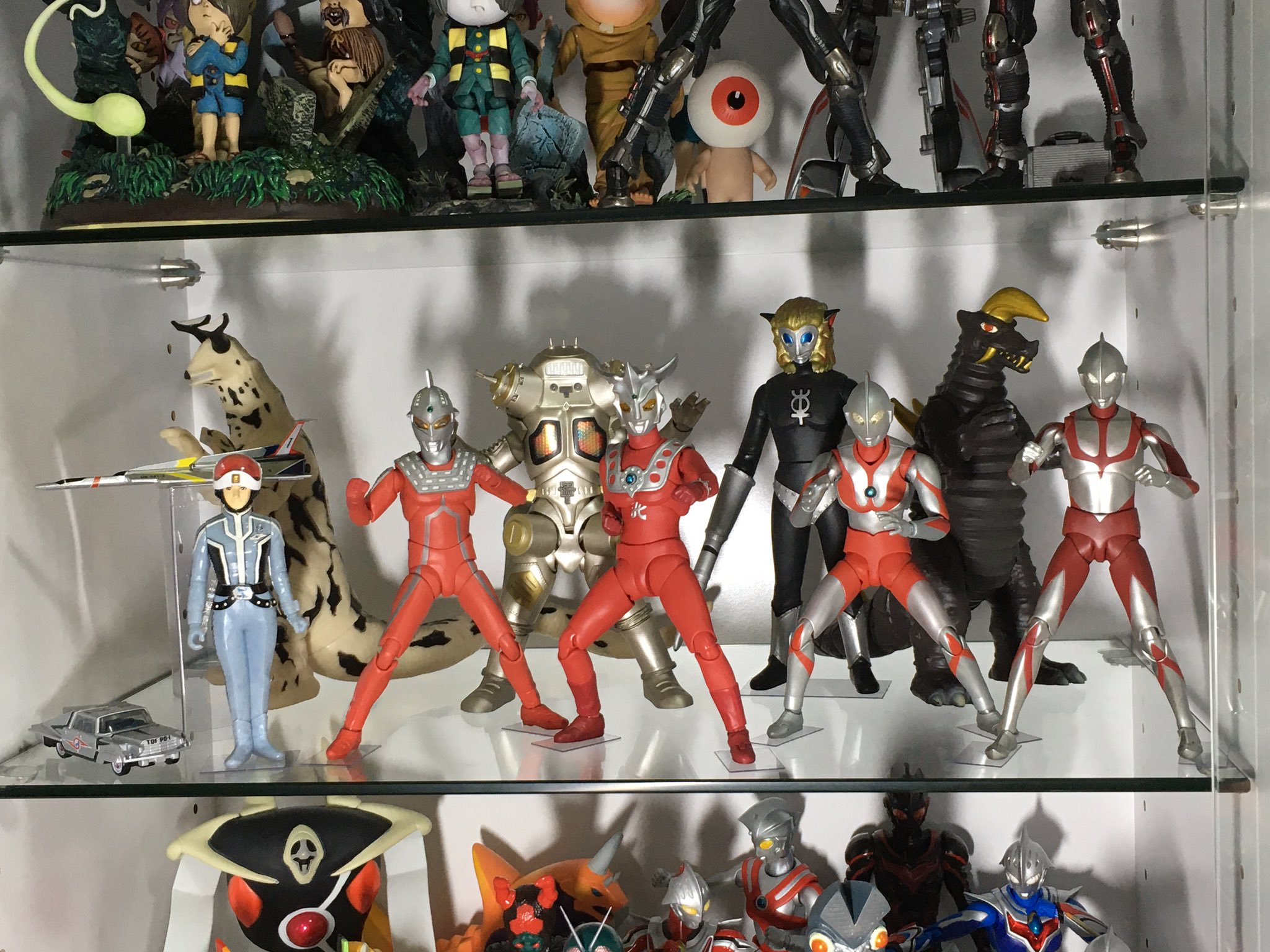 新品未開封!!ハイパーウルトラマン4［4体］　5［5体］ハヤタ隊員／アンヌ隊員他 ハイパーウルトラマン4 友里アンヌ隊員(未開封) - メルカリ