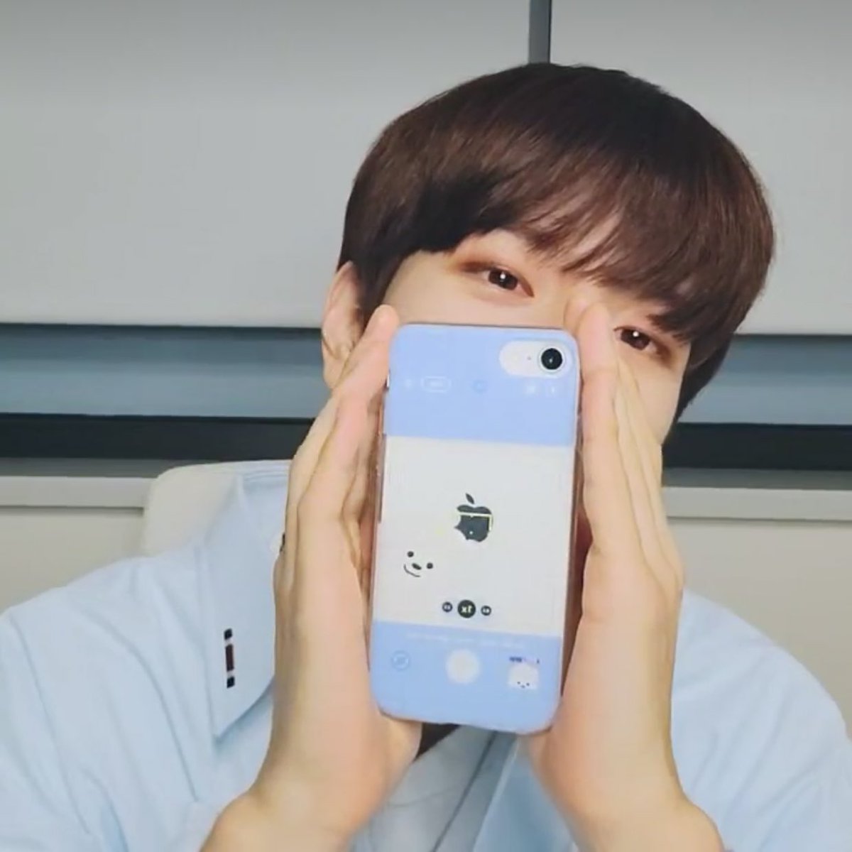 seungmin’s phone cases are the cutest ever (very much like him!)