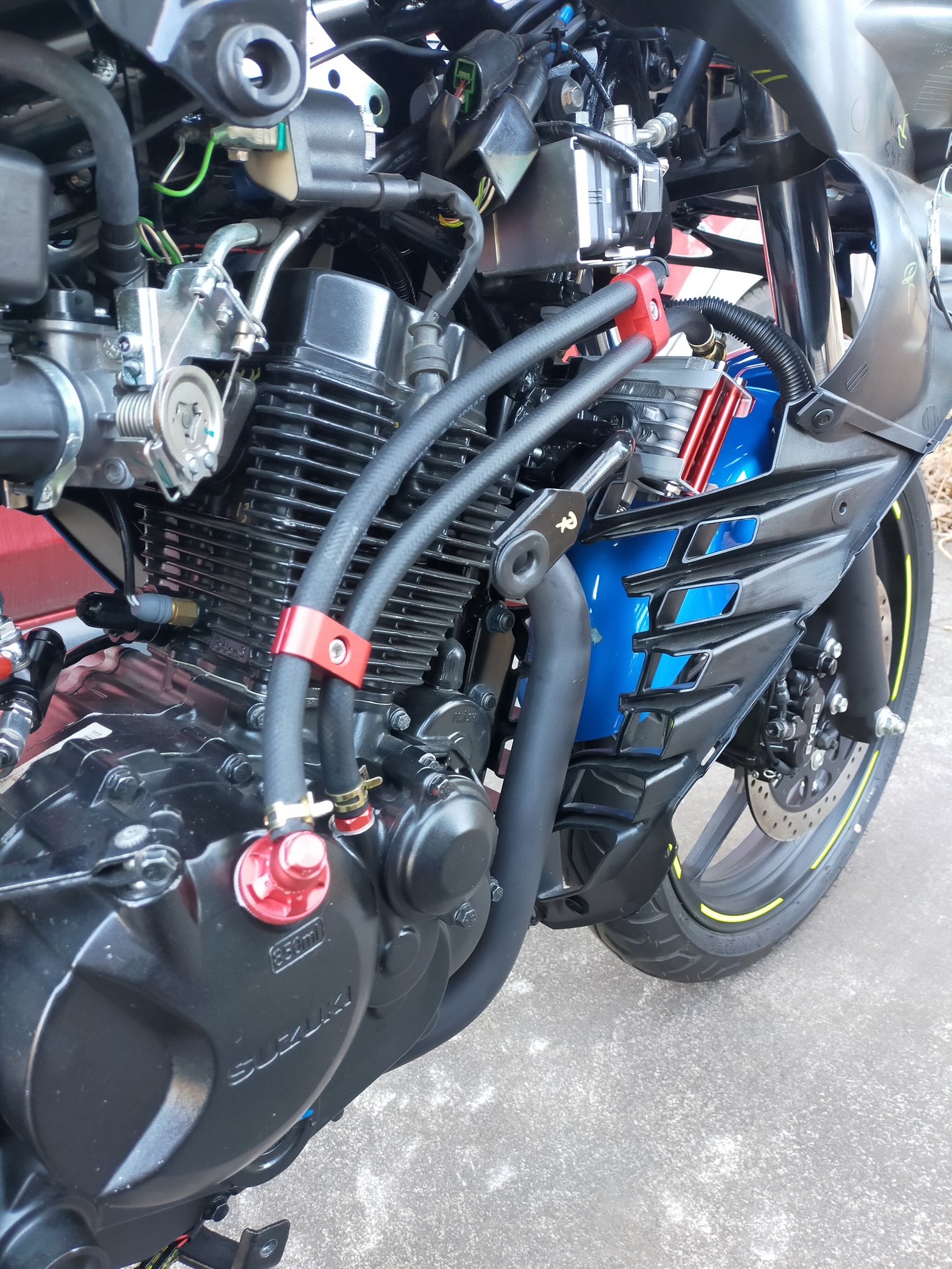 ジクサー150用オイルクーラー ジクサーにオイルクーラー | 元気なクマの日曜日