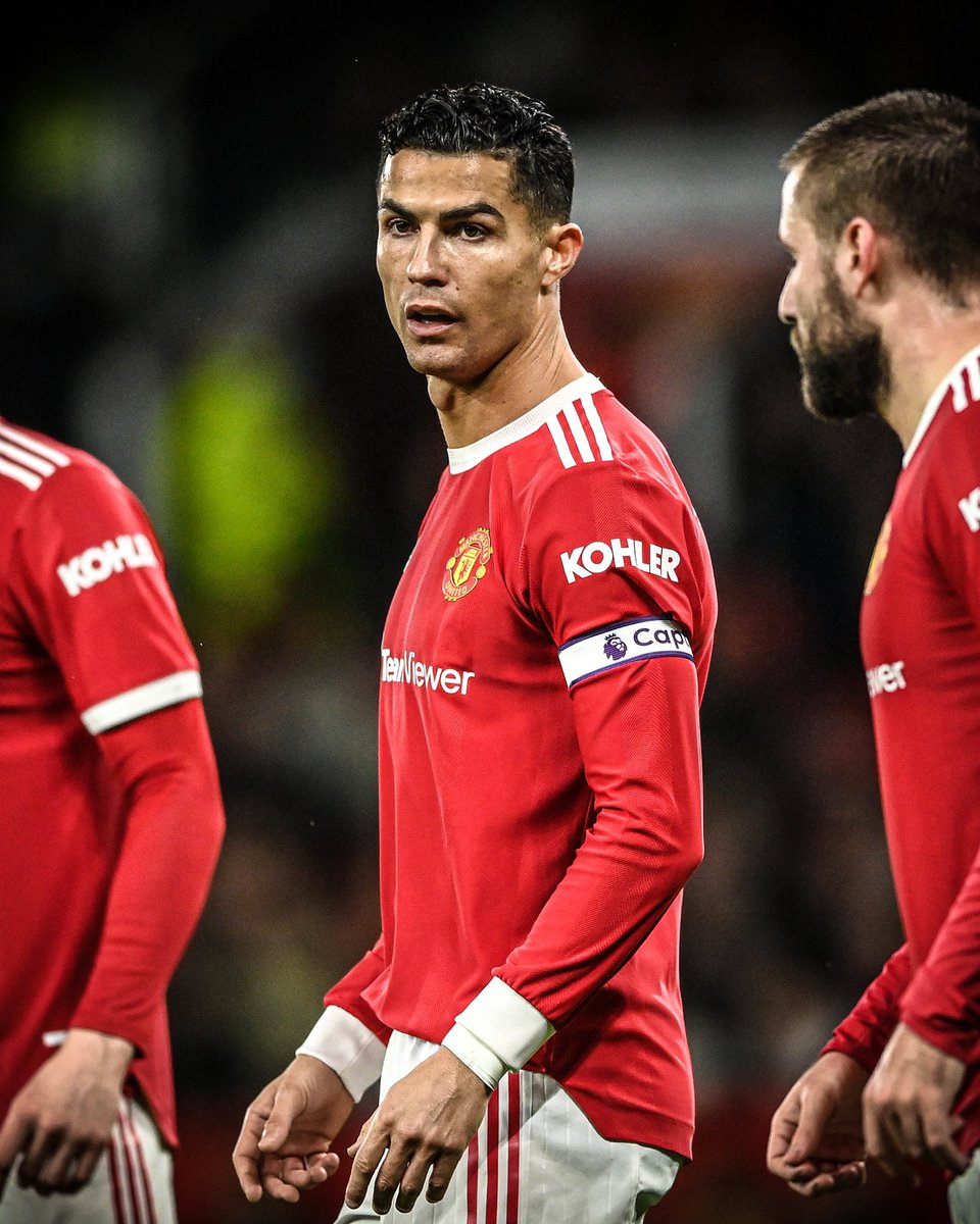 🚨 Cristiano Ronaldo has held crisis talks with his agent Jorge Mendes about his future at Manchester United. 

(Source: Mail on Sunday)