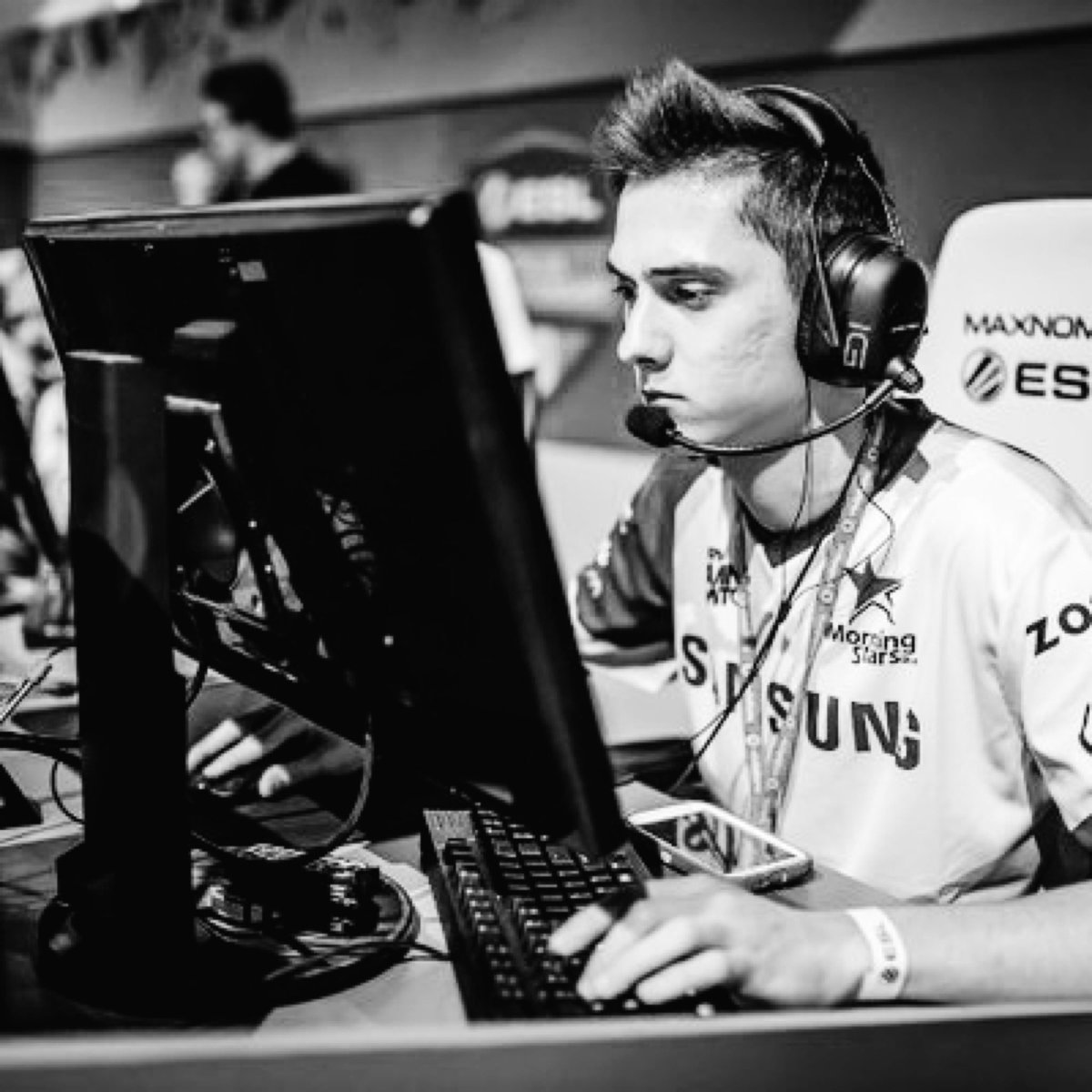 Club Brugge eSports (@eclubbrugge) on Twitter photo We heard the terrible news that FUSiON has left us a couple of days ago.
Alex played several games for <a href="/eClubBrugge/">Club Brugge eSports</a>. Our thoughts are with his family, friends and anyone who has had the pleasure of getting to know him. ✨
You’ll Never Walk Alone, <a href="/fusionnncsgo/">Alex Dincof</a> 💫 We heard the terrible news that FUSiON has left us a couple of days ago.
Alex played several games for <a href="/eClubBrugge/">Club Brugge eSports</a>. Our thoughts are with his family, friends and anyone who has had the pleasure of getting to know him. ✨
You’ll Never Walk Alone, <a href="/fusionnncsgo/">Alex Dincof</a> 💫