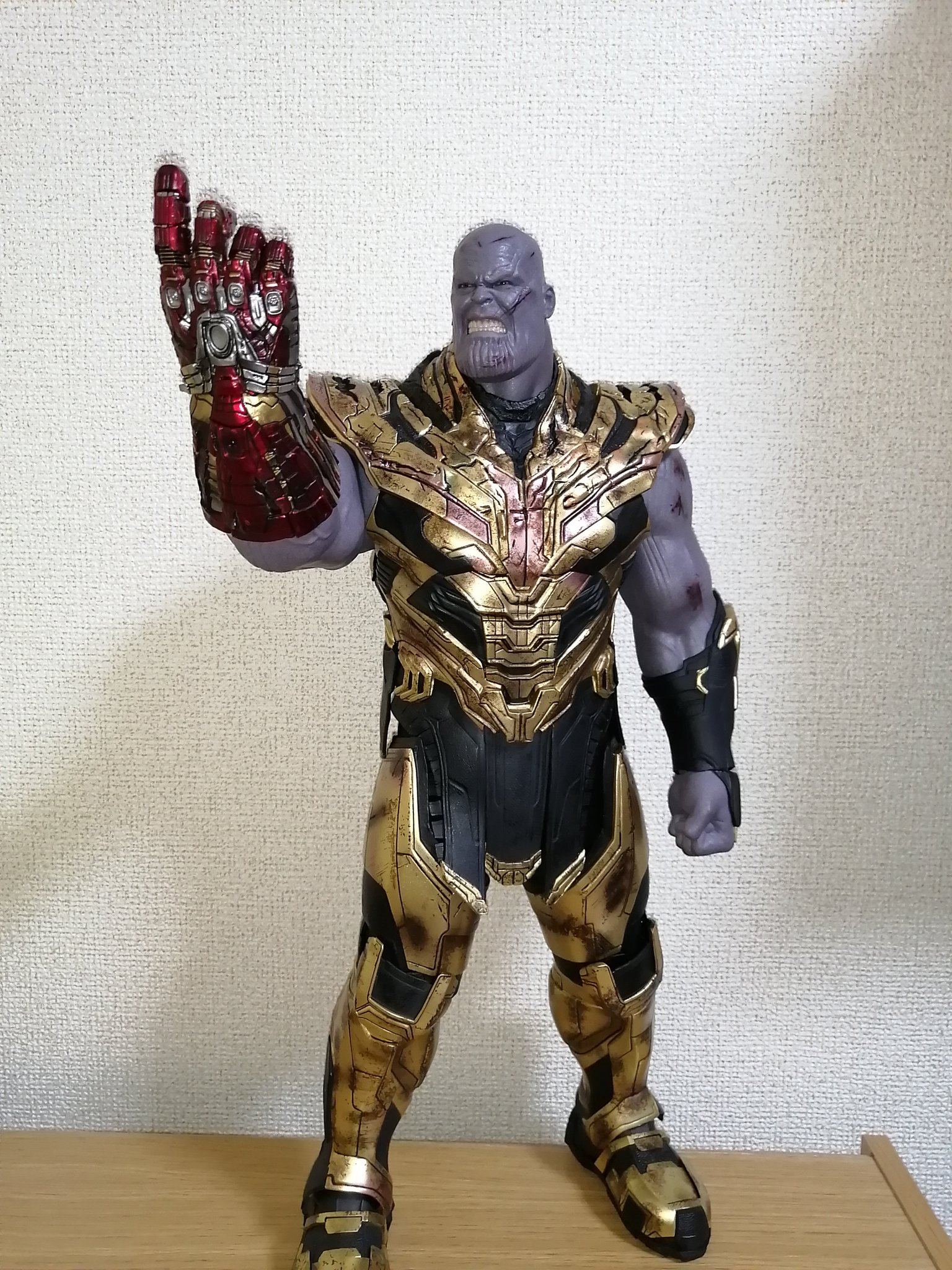 ホットトイズ MMS564 『アベンジャーズ／エンドゲーム』 サノス