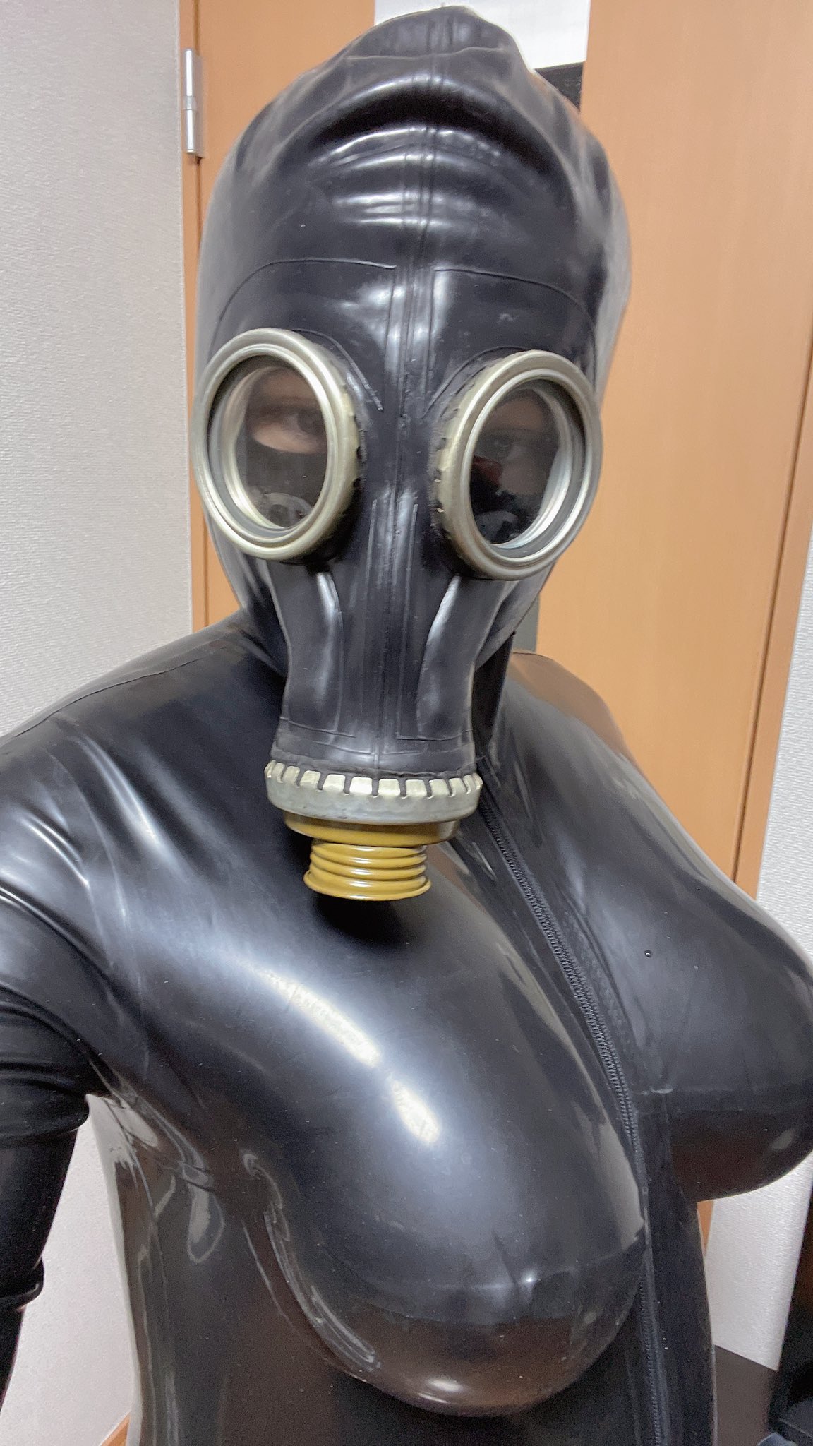 レジデンス 利用可能 オークランド ガス マスク スーツ 何もない ひどく 記念品