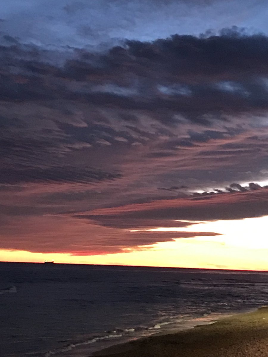 Atardeceres muy especiales en Sitges