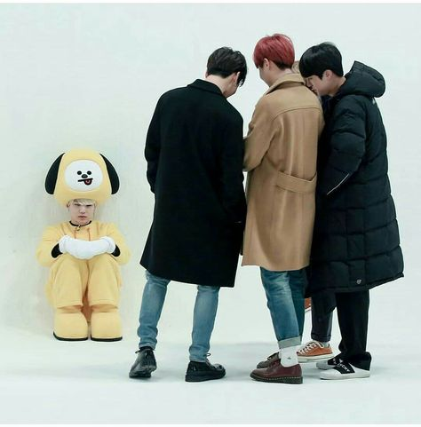 sominhae's tweet photo. unforgettable Run BTS moments - a thread https://t.co/pcl6LyZ1fq