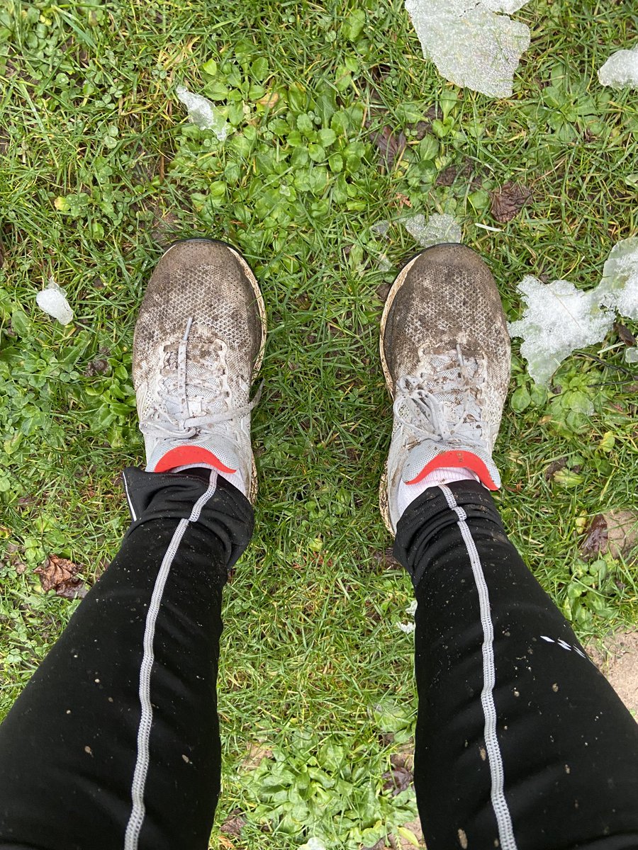 Wer Asphalt meiden will, kommt um nasse Füße derzeit nicht rum! #running