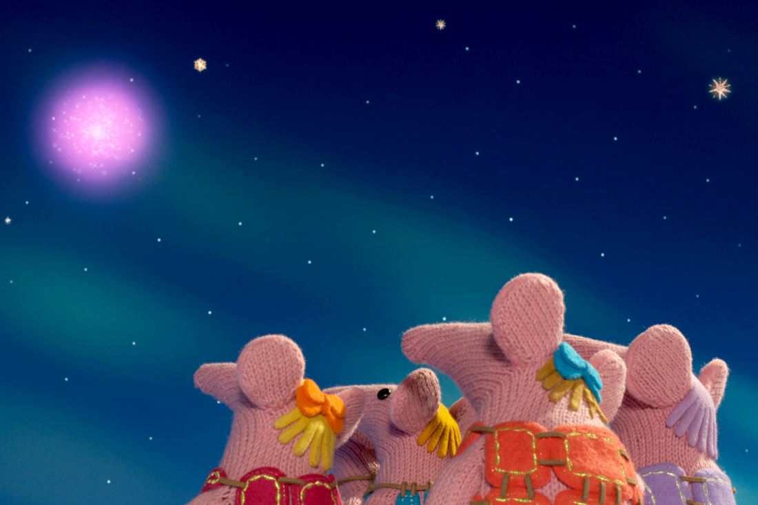 helloclangers's tweet photo. "Even though it's gone, the star and its light will always be remembered. Who knows, maybe even a little bit of stardust has fallen on you?" ✨🌟🌠 

#SundayMorning https://t.co/VkG8lw3pfe
