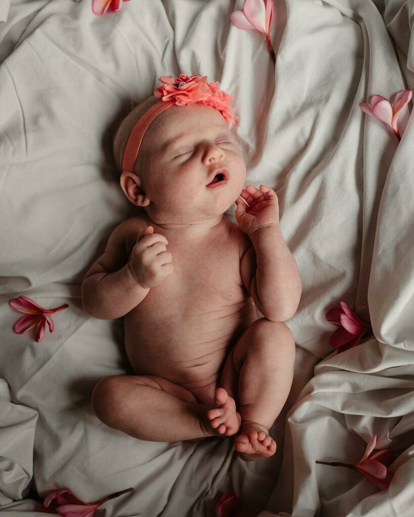 If I’ve seemed distracted or disinterested, now you understand.

On the advice of my mentors, I’m spending as much time as possible watching this little one grow up.

Thank you so much for these amazing pictures @liissahappel!

#workcanwait #freedom #bal… instagr.am/p/CYgOCWCp9uX/