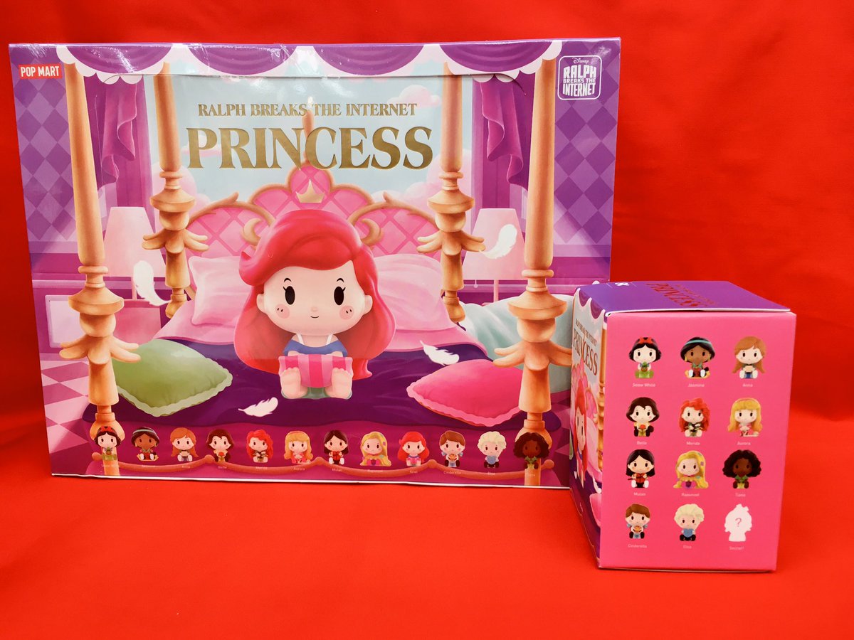 Hands_Shibuya's tweet photo. 【POP MARTコーナー】
POP MARTブランドとディズニーがコラボした、可愛いデザインのフィギュアシリーズが登場です!🍎
可愛らしいながらもしっかりとした質の高さで、眺める喜びを満たしてくれます✨
各種 1個 1,100円(税込)
#ポップマート #pop_mart
<ハンズ渋谷・2Aフロア>(ささ) https://t.co/JsN9h9uJo5