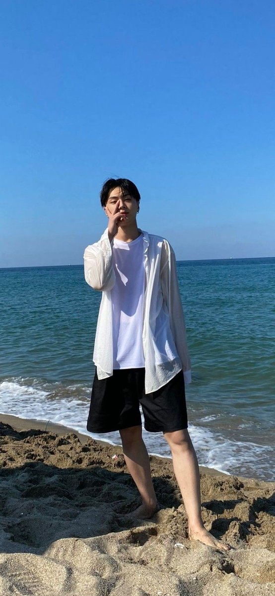 _kthluvs's tweet photo. ~ happiness comes in waves 🌊

[ #ENGENESelcaDay #ENSD #JAY ] https://t.co/W9QPSPJGem