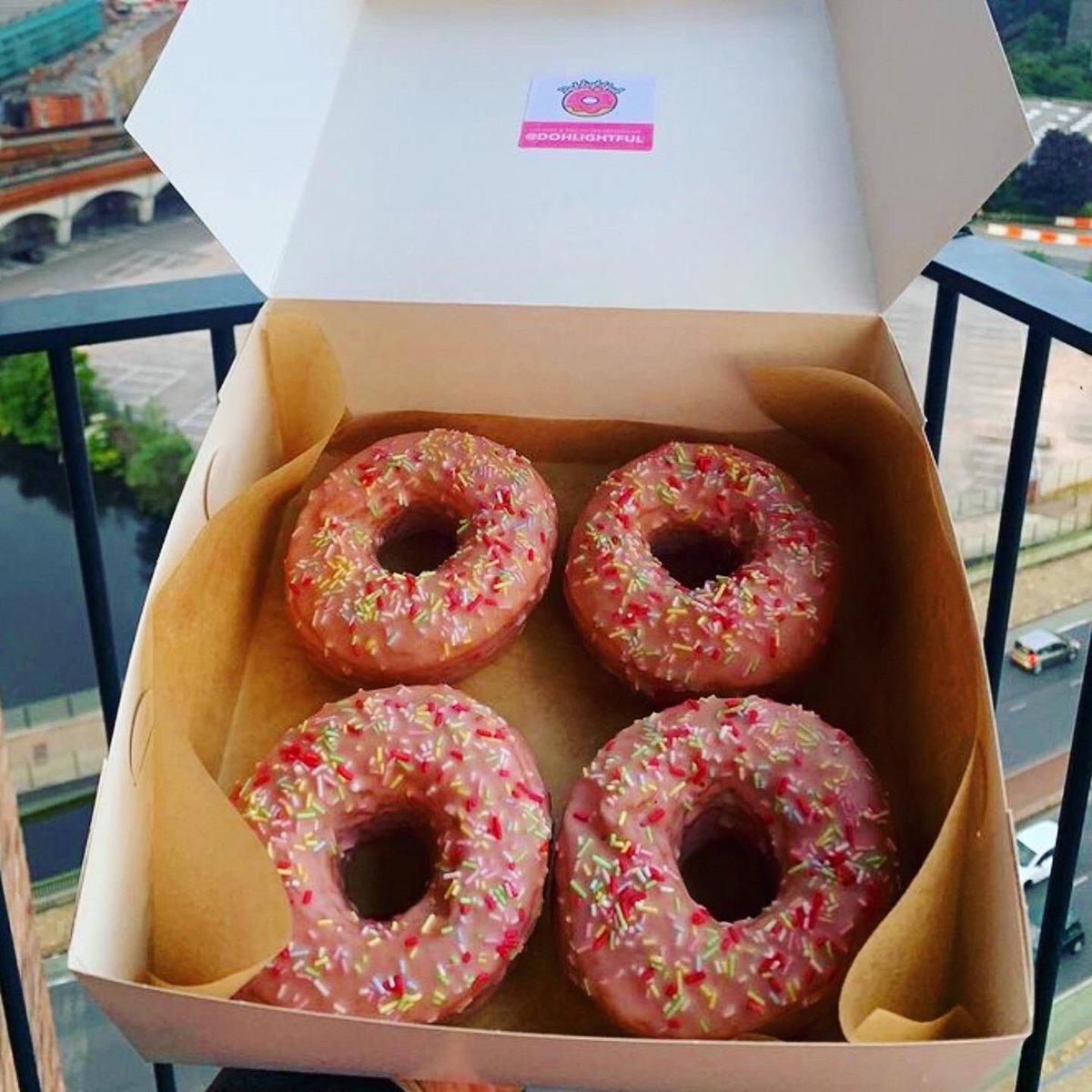 🌱TODAY’S GRUB🌱

It’s the first #PlantPoweredSundays of the year and we’ve got a feast for you!
Dumplings, Irish comfort food and doughnuts!
Unfortunately due to Covid we are <a href="/thegf/">TheGF</a> down so food waits may be a little longer, please bear with us!