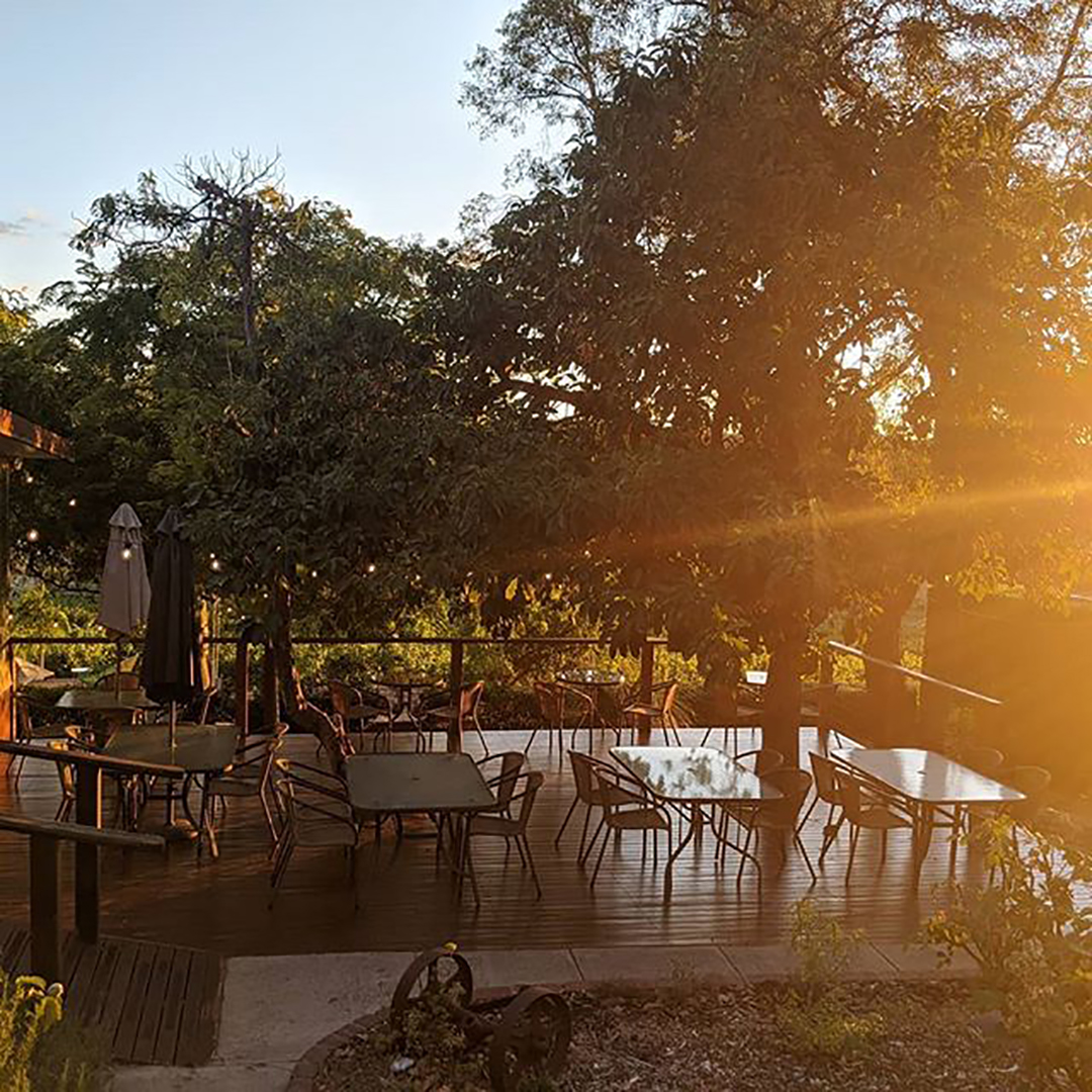 perthobs's tweet photo. #Perth #WA Coming up to the Observatory? Have dinner or lunch at #Mistelle #frenchbistro at #hainaultvineyard just down the road
To book go to https://t.co/esWebhoven
#eatlocal #bickleyvalley #perthfoodies #experienceperthhills #perthhills #perthnews #perthlife #perthtodo https://t.co/mrYvnjVGQ4