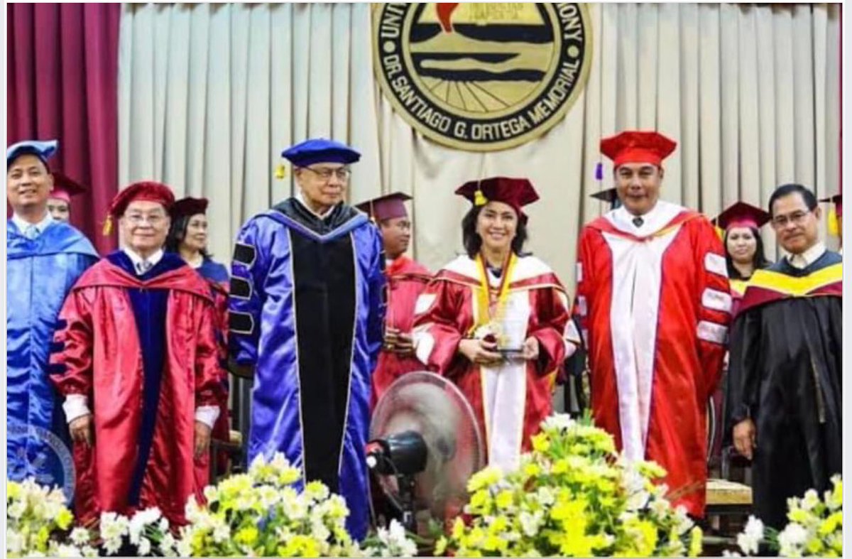 rene_twilight's tweet image. The nerve 🙄🙄🙄 ctto