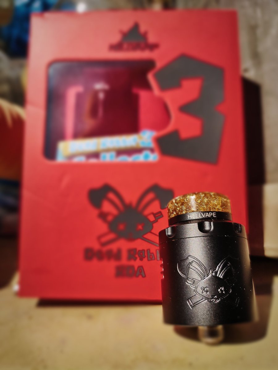 sntgo_hellohmz's tweet image. @hellvapesales 

#deadrabbit3rda