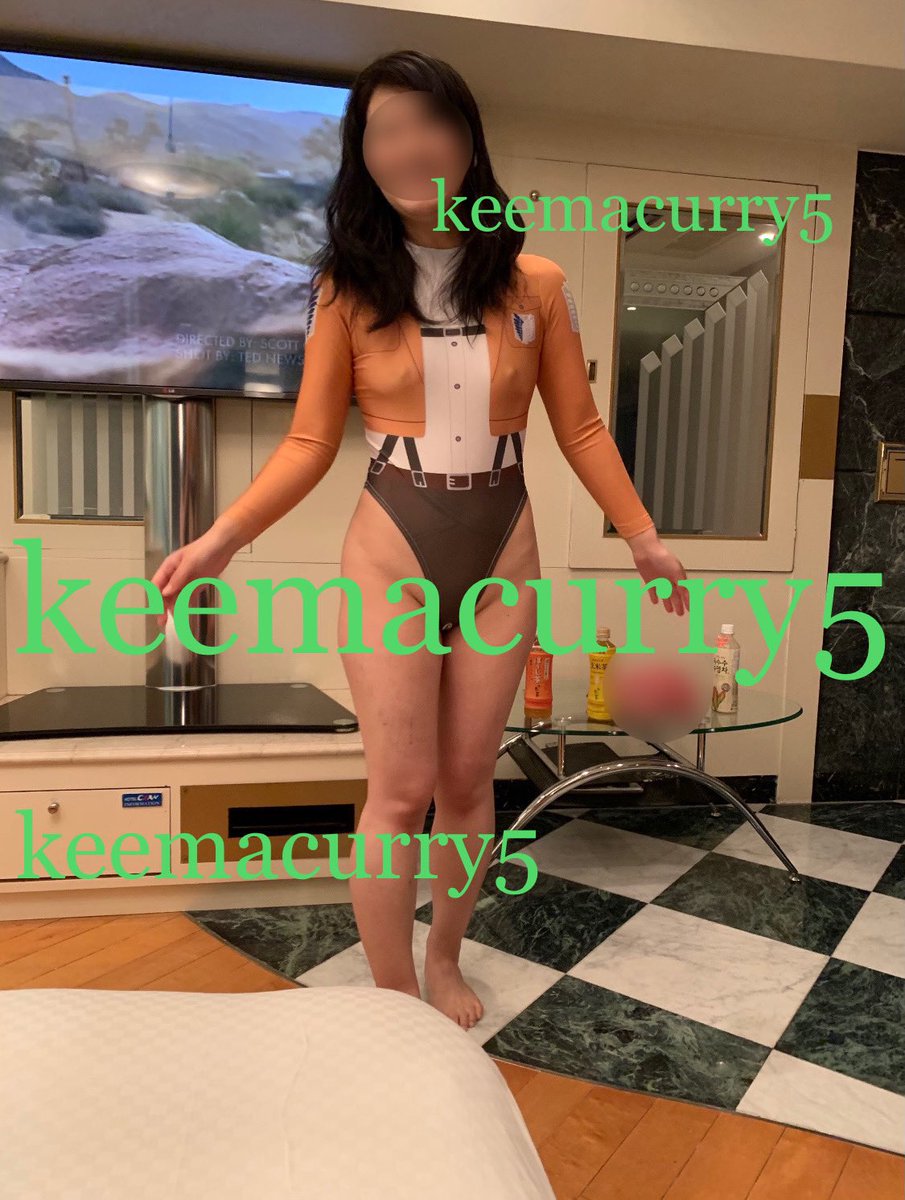 keemacurry5's tweet photo. この後0時5分からNHK総合で4期part2だからね　変態調査兵団が応援と番宣 #オープンクロッチ #レオタード #コスプレ #羞恥 #進撃の巨人 https://t.co/BVHznZAvWm