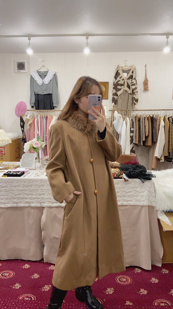 本日もご来店
ありがとうございました♡

薄手のトップスや、シャツと
コートや、ジャケット系の組み合わせが人気です🧚

SPIA Tokyo閉店まで残り49日です😭
あと少しですが、最後まで宜しくお願いします。

明日も12:00~19:00で
ご来店おまちしております❤︎

<a href="/spia_tokyo/">SPIA TOKYO</a>