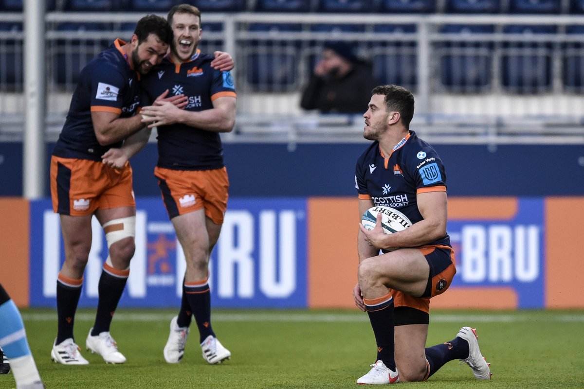 🔝

<a href="/EdinburghRugby/">Edinburgh Rugby</a> sit top of the table for the first time since 2009 👊

#URC