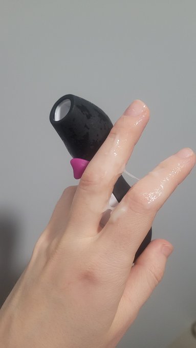 Love this little guy 😏 https://t.co/23GkB5soaV<a href="/tag/mood"class="tags"><span>#mood</span></a><a href="/tag/bath"class="tags"><span>#bath</span></a><a href="/tag/candles"class="tags"><span>#candles</span></a><a href="/tag/sensual"class="tags"><span>#sensual</span></a><a href="/tag/touchingmyself"class="tags"><span>#touchingmyself</span></a>