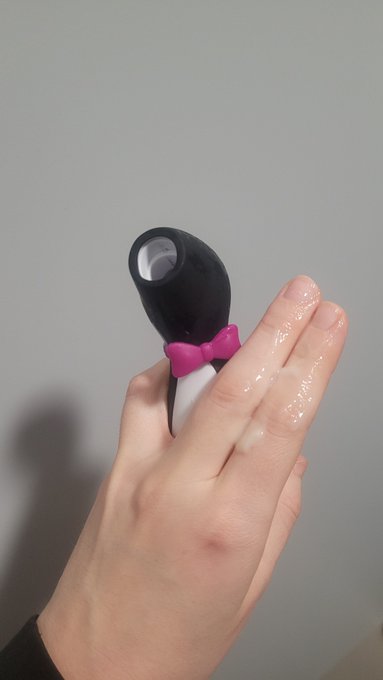 Love this little guy 😏 https://t.co/23GkB5soaV<a href="/tag/mood"class="tags"><span>#mood</span></a><a href="/tag/bath"class="tags"><span>#bath</span></a><a href="/tag/candles"class="tags"><span>#candles</span></a><a href="/tag/sensual"class="tags"><span>#sensual</span></a><a href="/tag/touchingmyself"class="tags"><span>#touchingmyself</span></a>