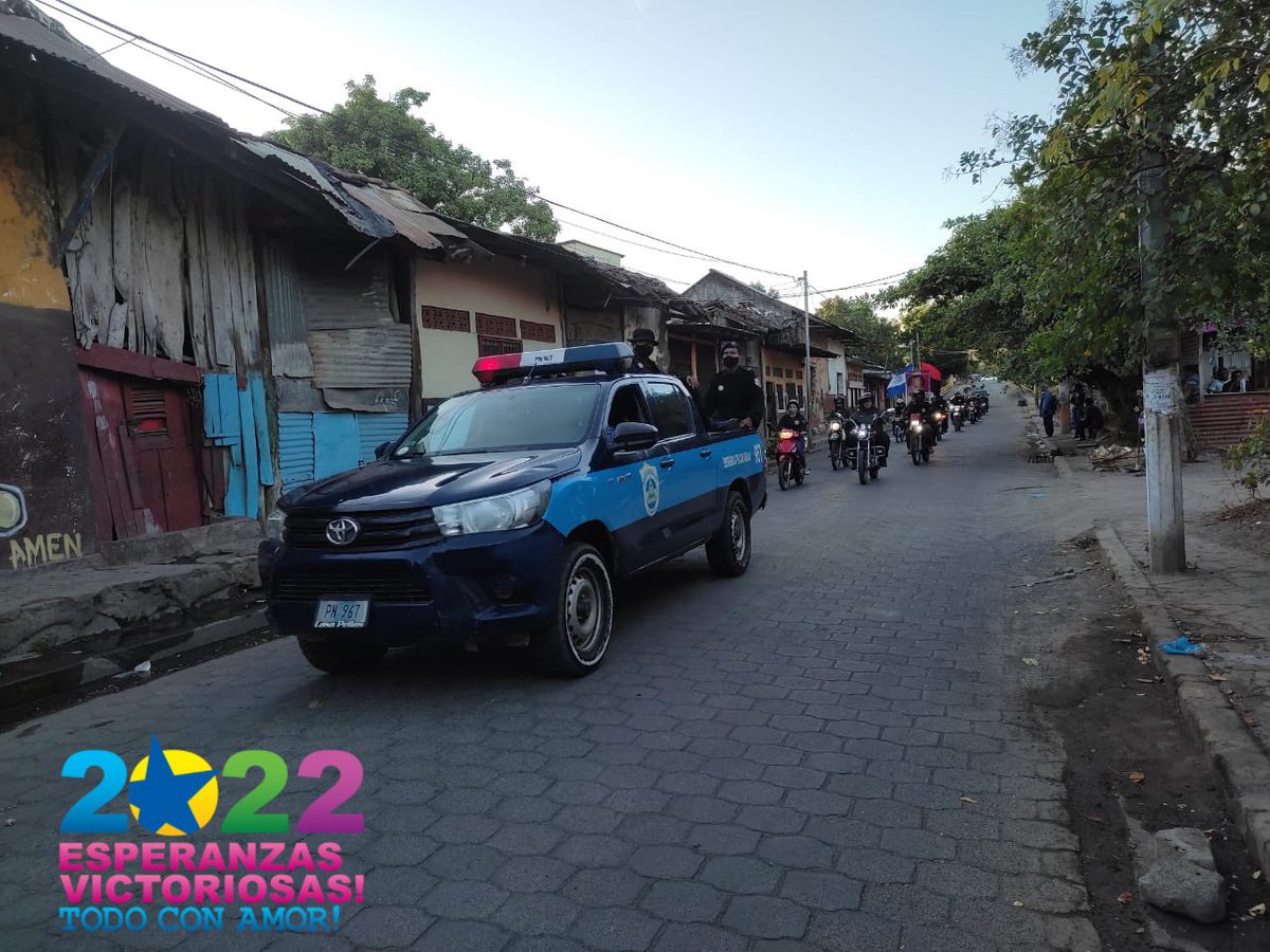 Dtto1Granada's tweet photo. #9Ene || La madrugada de este Domingo así se vivió la Alegre Diana en saludo al 45 Aniversario Del Transito a la Inmortalidad de la “Guerrillera de la Montaña Claudia Chamorro”.✊🏾❤️🖤

#2022EsperanzasVictoriosas
#SomosPuebloPresidente https://t.co/lpWAvFZEOc