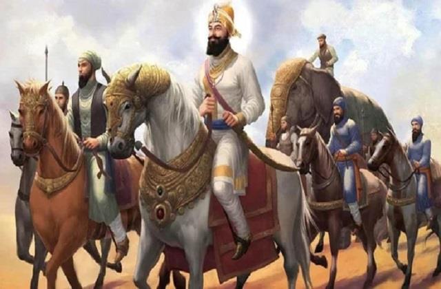 punjabkesari's tweet photo. Guru Gobind Singh Jayanti: अपने प्रियजनों को ये मैसेज भेजकर प्रकाश पर्व का बना दीजिए खास
https://t.co/9zZ6yvaOip
#GuruGobindSinghJayanti #prakshparv #GuruGobindSinghjibirthanniversary #GobindSinghjivichar https://t.co/yacoyzag31