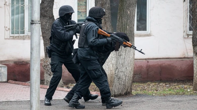 lukeyusd's tweet photo. More than 5,000 people arrested during the week of riots in Kazakhstan
More than 5,000 people have been arrested since riots broke out in the Central Asian country last week, Kazakh authorities said on January 9. https://t.co/sheRQuDWhz