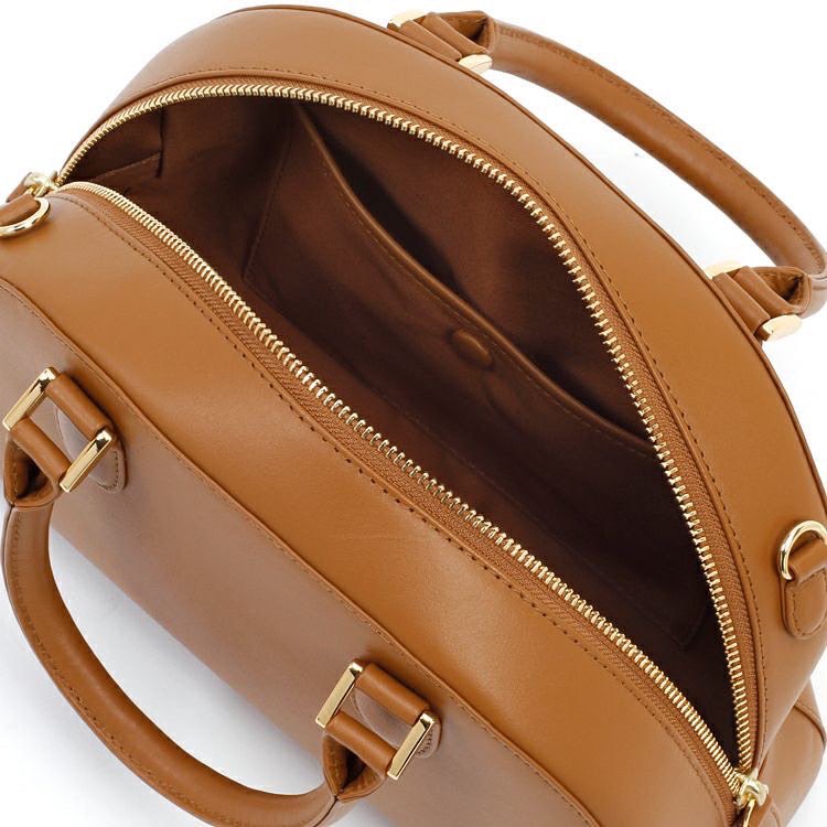 カナヘイ キタムラ コラボ】カナヘイの小動物]Kitamura 二つ折り財布