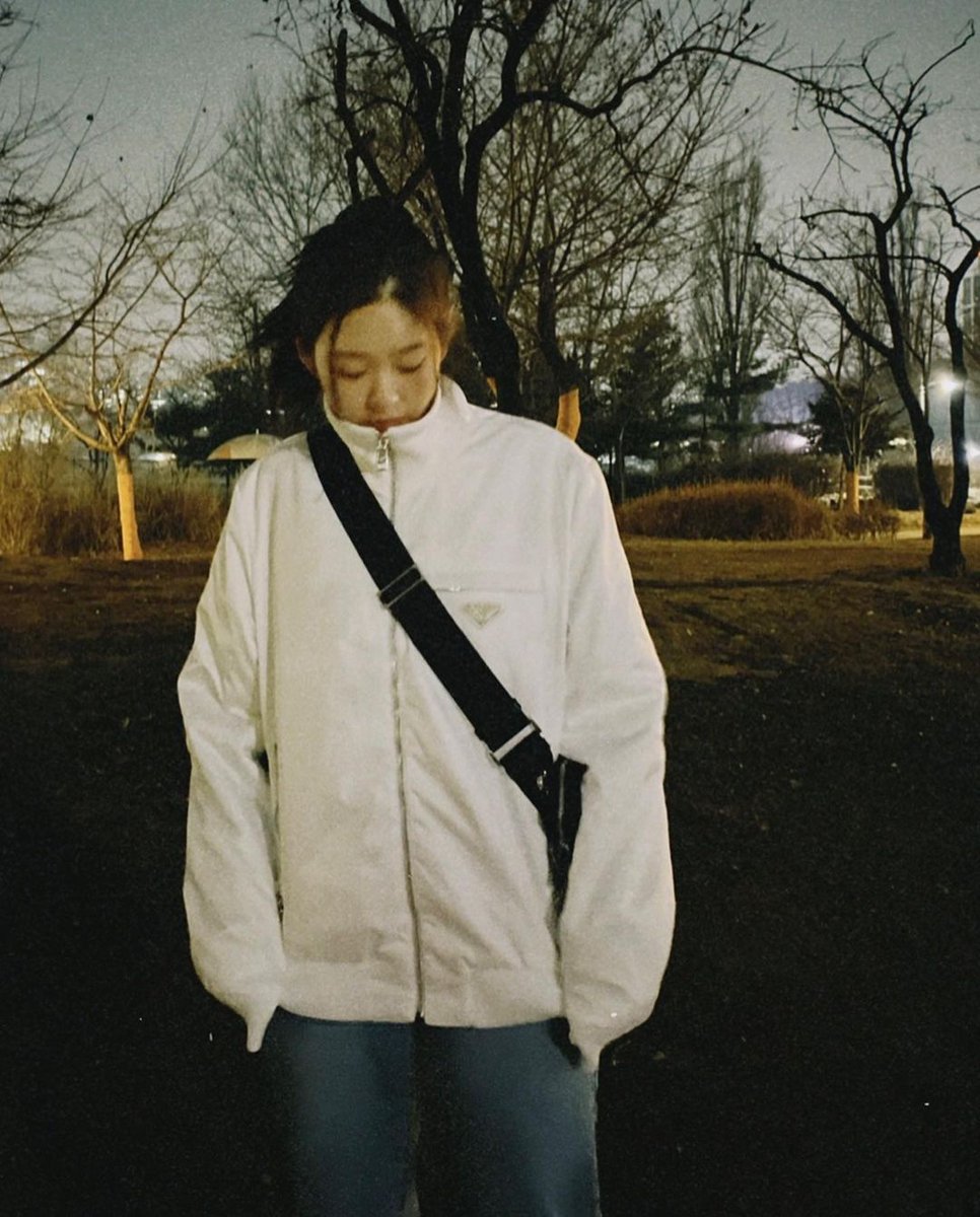 220109 [instagram] #มินน__จูสตาแกรม (5p)

"# adidasforPrada"

✧ instagram.com/p/CYgf6NBr2vL/

#มินจู #คิมมินจู #KimMinju #김민주 #キムミンジュ