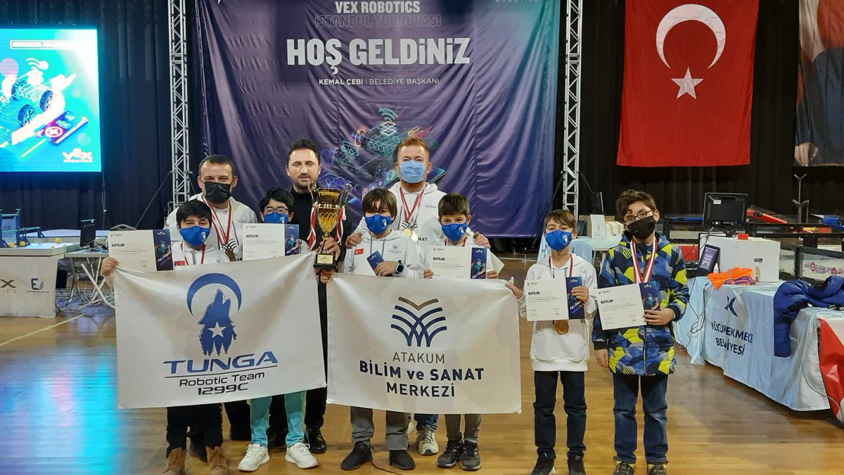 Atakum Bilim ve Sanat Merkezi Uluslararası VEX Robotics
İstanbul VEX IQ Turnuvası 
Şampiyonu
<a href="/gokhanmurat1/">Murat YİĞİT</a> <a href="/irfanyetik55/">Mehmet İrfan YETİK</a> <a href="/Dursunyurukcu/">𝔻𝕦𝕣𝕤𝕦𝕟 𝕐ÜℝÜ𝕂ℂÜ🇹🇷</a> <a href="/atakumbilsem/">Atakum Bilim ve Sanat Merkezi</a>