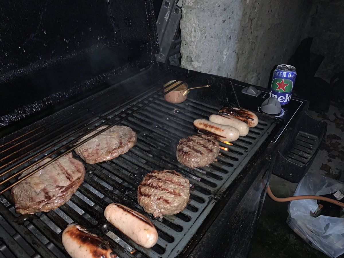 panagyria's tweet photo. Please note the non alcoholic beer.  I’m surprised the bbq lit.  But it did and it was all lovely @butchercorrigan @Heineken #nosprouts https://t.co/YwHD9Ds2le