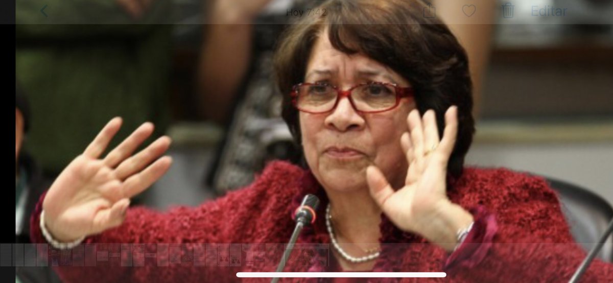 IvanCepedaCast's tweet image. Me preguntan algunos jóvenes el ejemplo de qué figuras políticas deberían conocer e imitar. Les menciono tres de mis favoritas: Carlos Gaviría, Aída Avella y José Mujica.