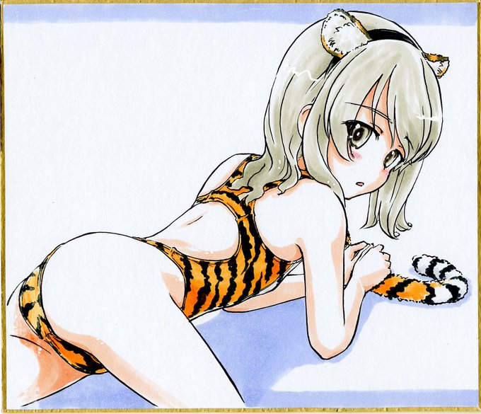 下描き時には頼りになるんだけど、最後まで味方でいてくれるかは塗ってみるまで解らないダイソー色紙。 