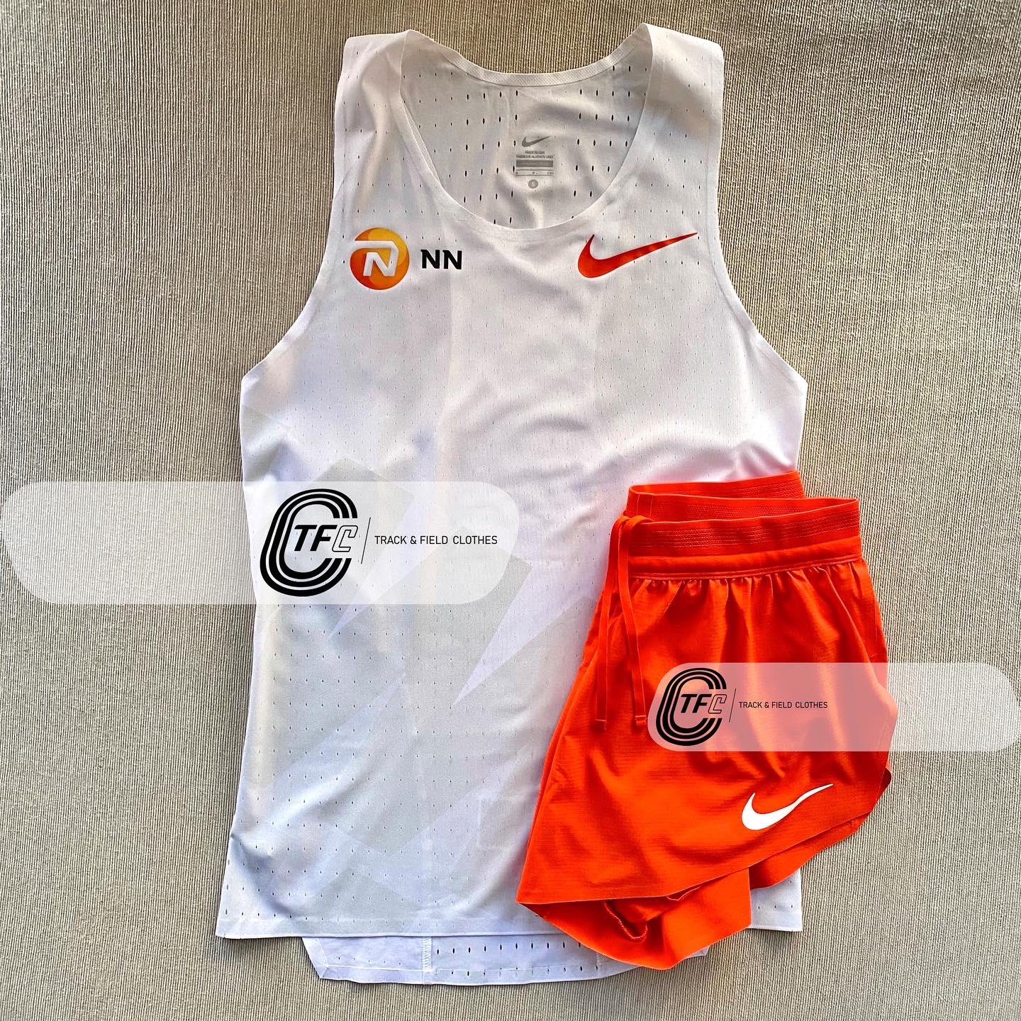 新品未使用】NIKE 2017 NN Running シングレット - トレーニング 新品未使用】NIKE 2017 NN Running シングレット - トレーニング