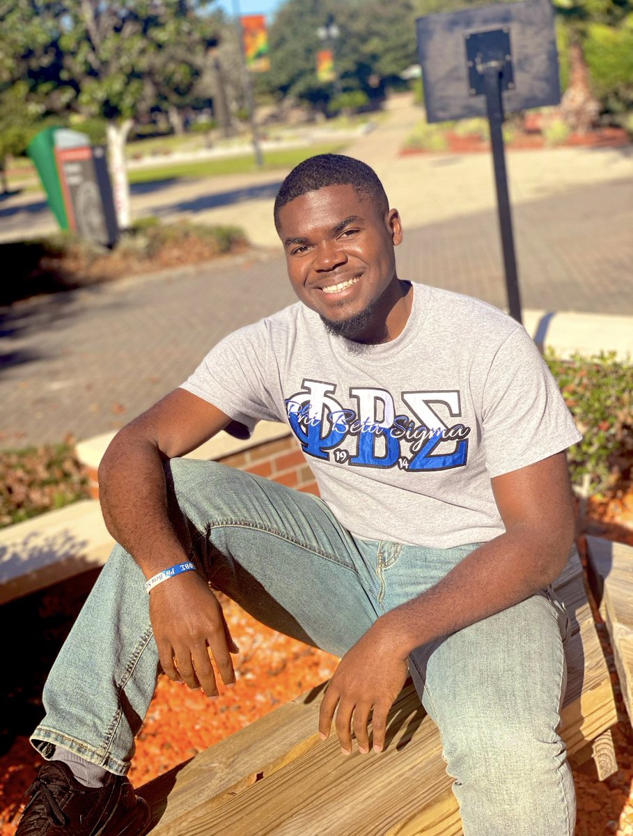 J_Tanelus17's tweet image. Happy Founders’ Day 💙🤘🏾🕊

#Sigma108 #PBS1914